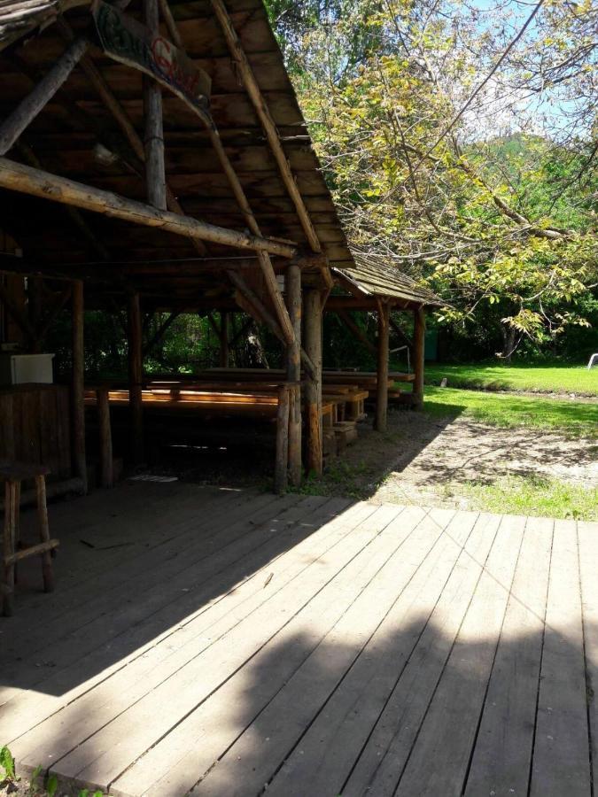 Kamp Na Otoku - Ljubno Ob Savinji Hotel Luaran gambar
