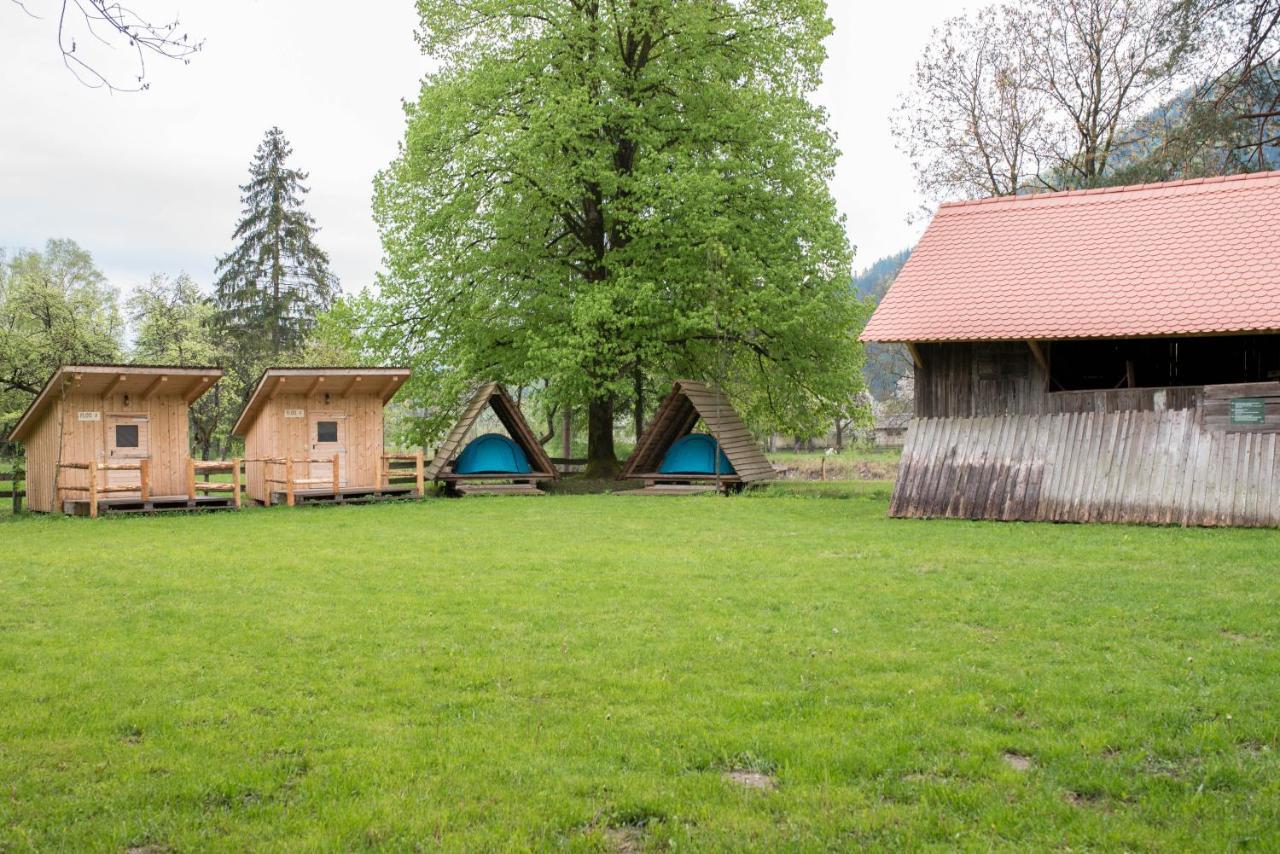 Kamp Na Otoku - Ljubno Ob Savinji Hotel Luaran gambar