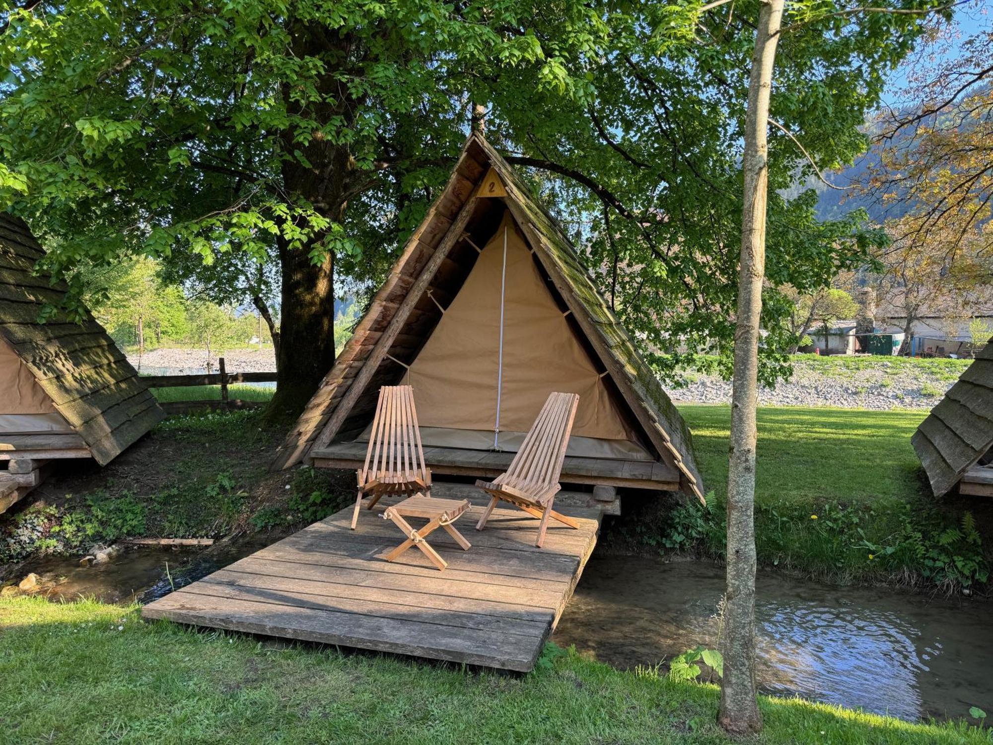 Kamp Na Otoku - Ljubno Ob Savinji Hotel Luaran gambar